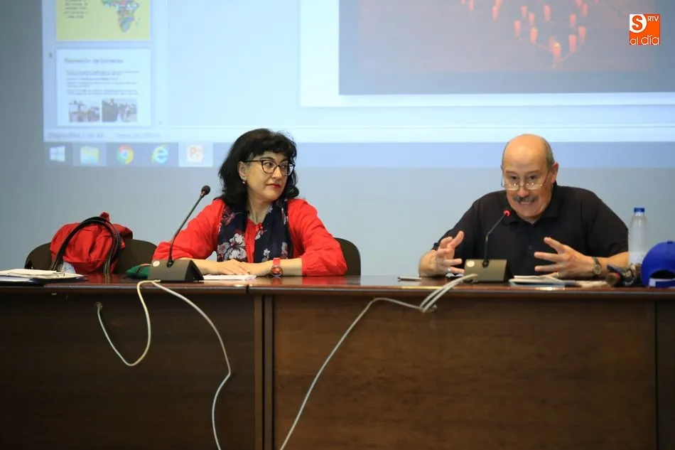 Foto 2 - Guillermo Cast&aacute;n denuncia el grave&nbsp;retroceso de los Derechos Humanos&nbsp;  