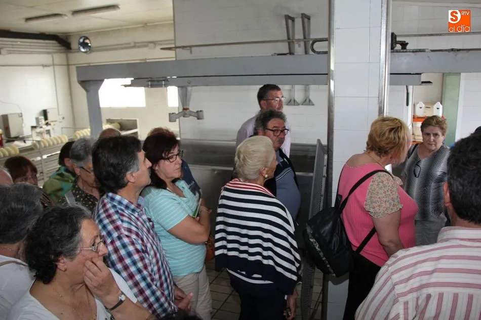 Foto 8 - Jubilados usuarios del balneario de Ledesma conocen los encantos de&nbsp;Vitigudino  