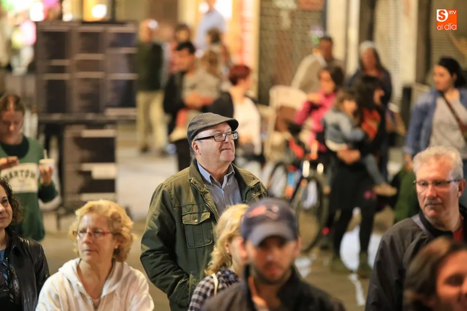 Foto 3 - &lsquo;Canto de Sirenas&rsquo; inaugura el F&Agrave;CYL con un espect&aacute;culo itinerante y vibrante &nbsp;  