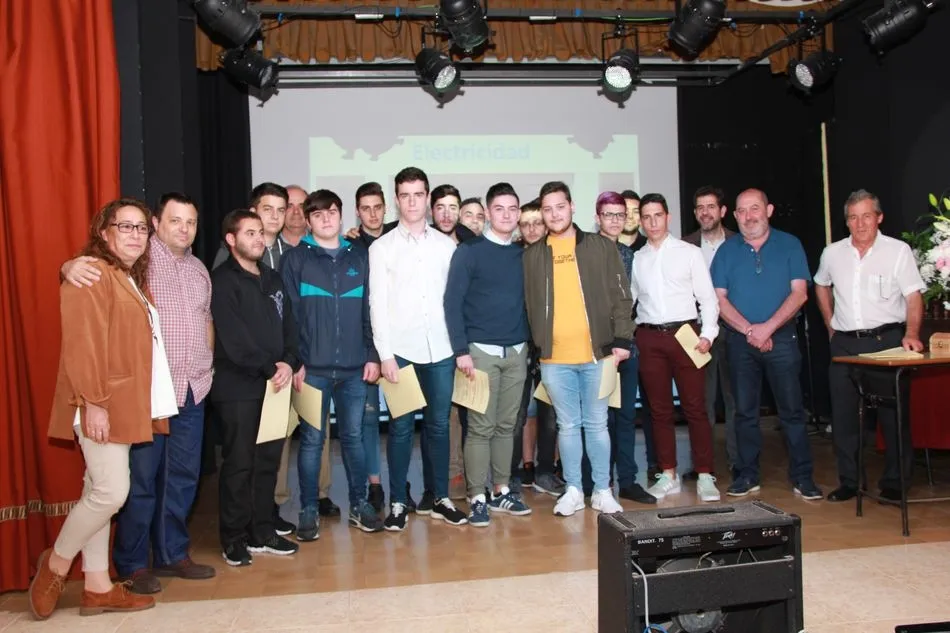 Foto 4 - Salesianos Pizarrales se vuelca con la Fiesta de Mar&iacute;a Auxiliadora