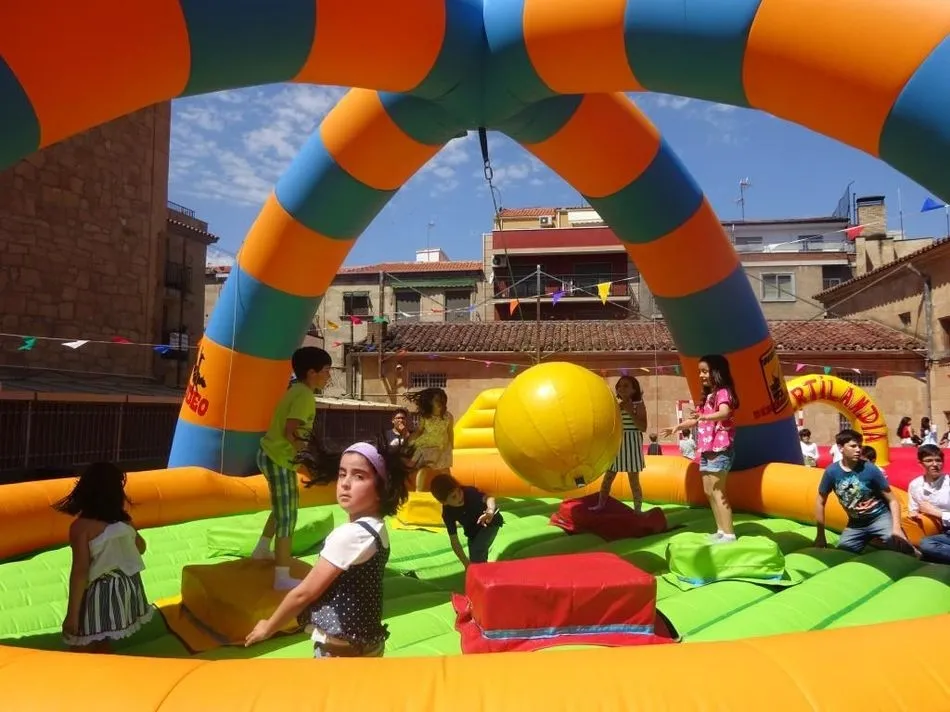 Foto 10 - Celebraciones en el colegio San Juan Bosco para honrar a Mar&iacute;a Auxiliadora&nbsp;