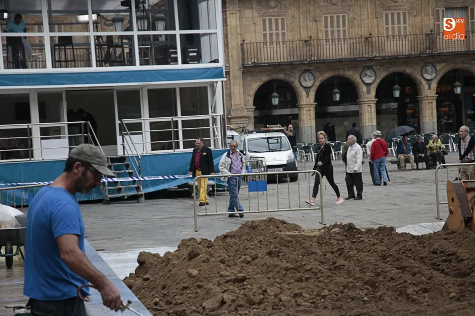Foto 6 - La Plaza Mayor recupera sus hist&oacute;ricos jardines para el rodaje de la pel&iacute;cula de Amen&aacute;bar