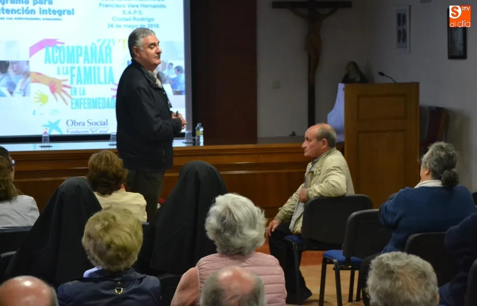 El director de Cuidados Paliativos de Los Montalvos interviene en la celebración de la Pascua del...