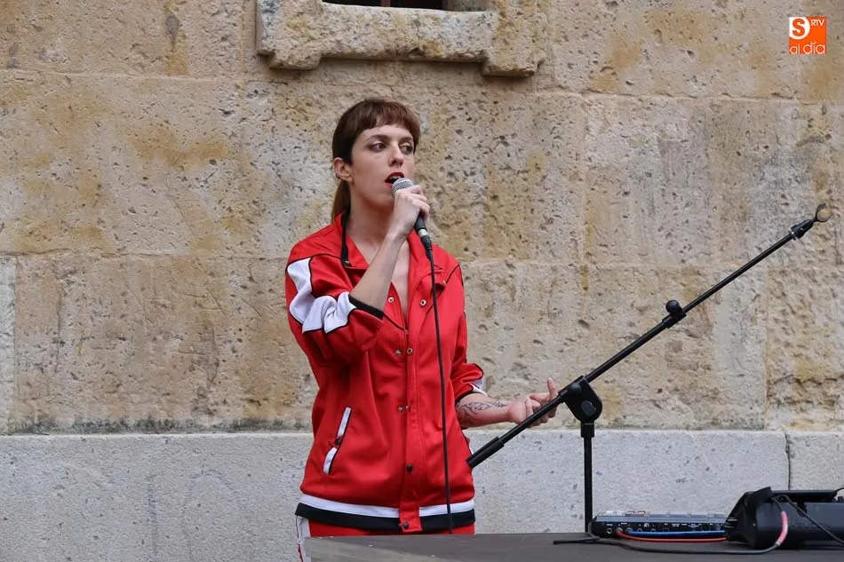 Foto 8 - Le Parody llega con su universo musical al F&agrave;cyl abriendo la jornada del jueves