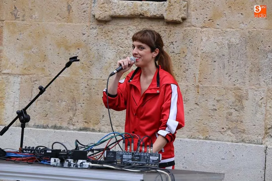 Foto 5 - Le Parody llega con su universo musical al F&agrave;cyl abriendo la jornada del jueves