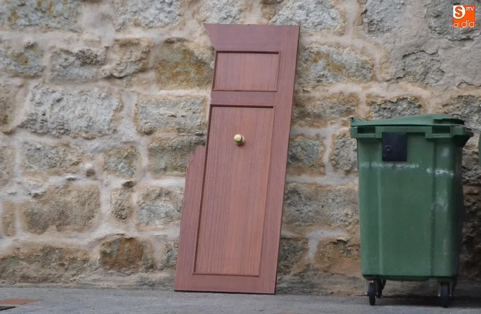 1Foto: La puerta de la Plazuela  