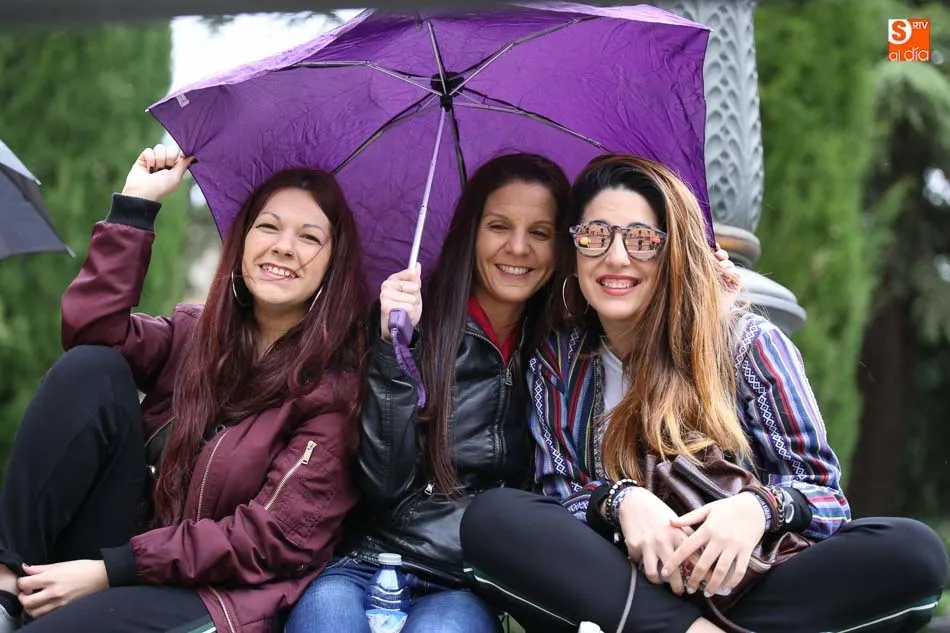 Foto 3 - La lluvia obliga a suspender los conciertos de Canijo de Jerez y Lagartija Nick del F&agrave;cyl