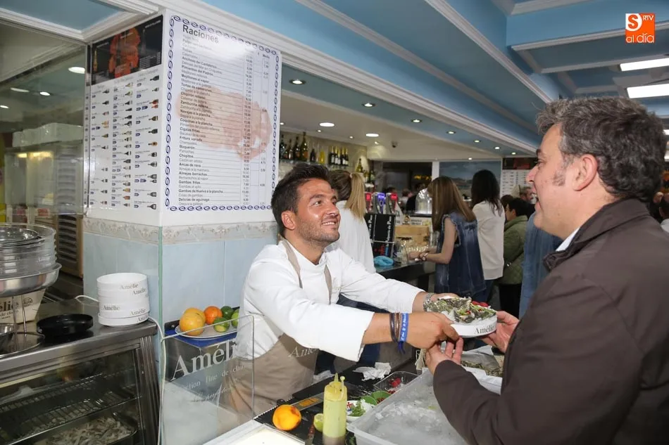 Foto 5 - La Pulper&iacute;a de Paco celebra sus Bodas de Plata rodeada de amigos y clientes