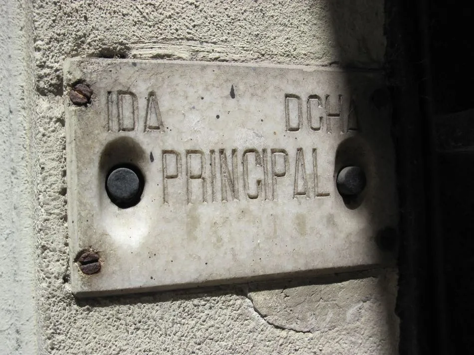 Foto 4 - Proponen protecci&oacute;n para un inmueble hist&oacute;rico de la calle Van Dyck