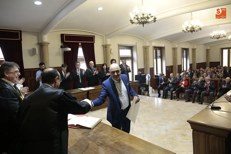 Foto 10 - D&iacute;a de fiesta para el Colegio de Graduados Sociales con la jura de los nuevos profesionales