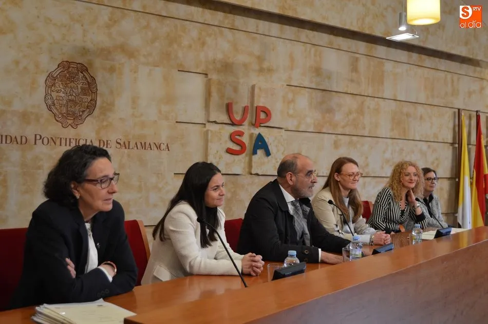 Foto 4 - Termina la experiencia para los alumnos chinos en la Universidad Pontificia