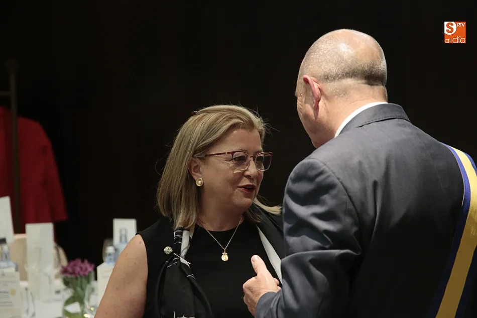 Foto 9 - Las enfermeras perfusionistas de Cirug&iacute;a Card&iacute;aca reciben el Premio Servir