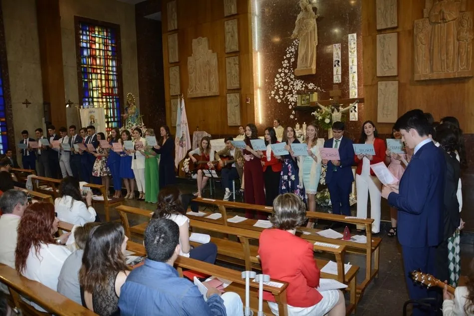 Foto 3 - Graduaci&oacute;n de los alumnos de Segundo de Bachillerato del Colegio San Juan Bosco