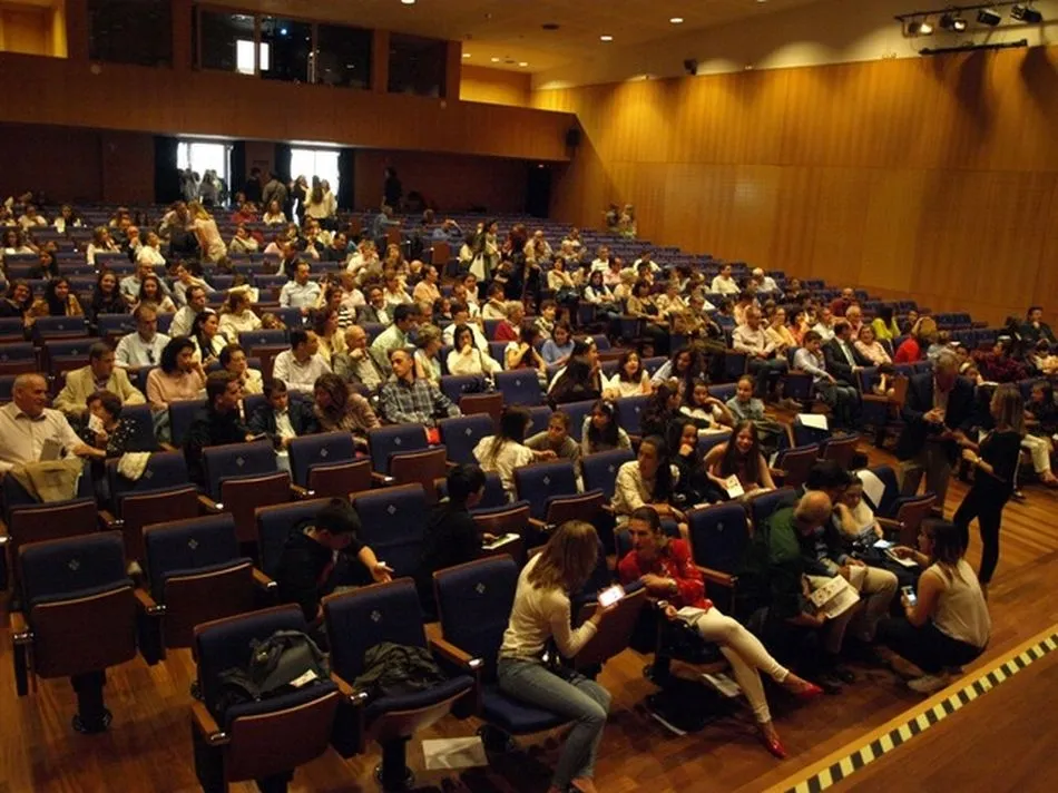 Foto 5 - El Colegio Marista fomenta la creatividad con el I Festival de las Letras y las Artes