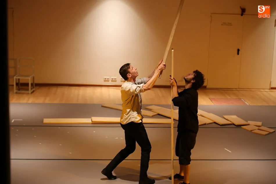 Foto 6 - Ovvio llega a Salamanca de la mano de Larso Cirk dentro del Festival de las Artes
