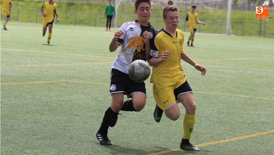 Doble triunfo de Unionistas en Infantil y Cadete y victoria del Santa Marta en el Regional Benjamín
