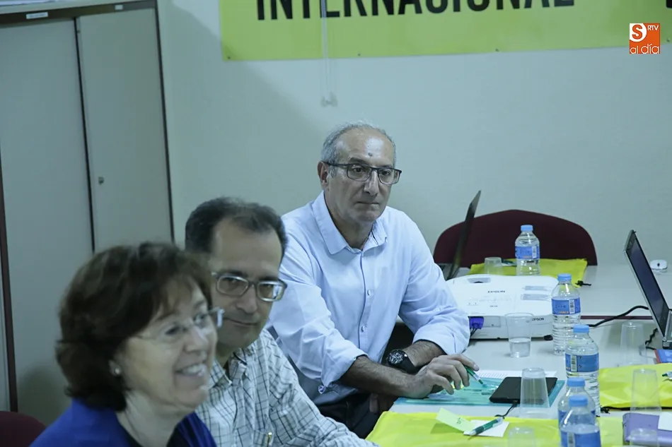 Foto 6 - Amnist&iacute;a Internacional Castilla y Le&oacute;n hace balance y aborda los retos futuros en su asamblea...
