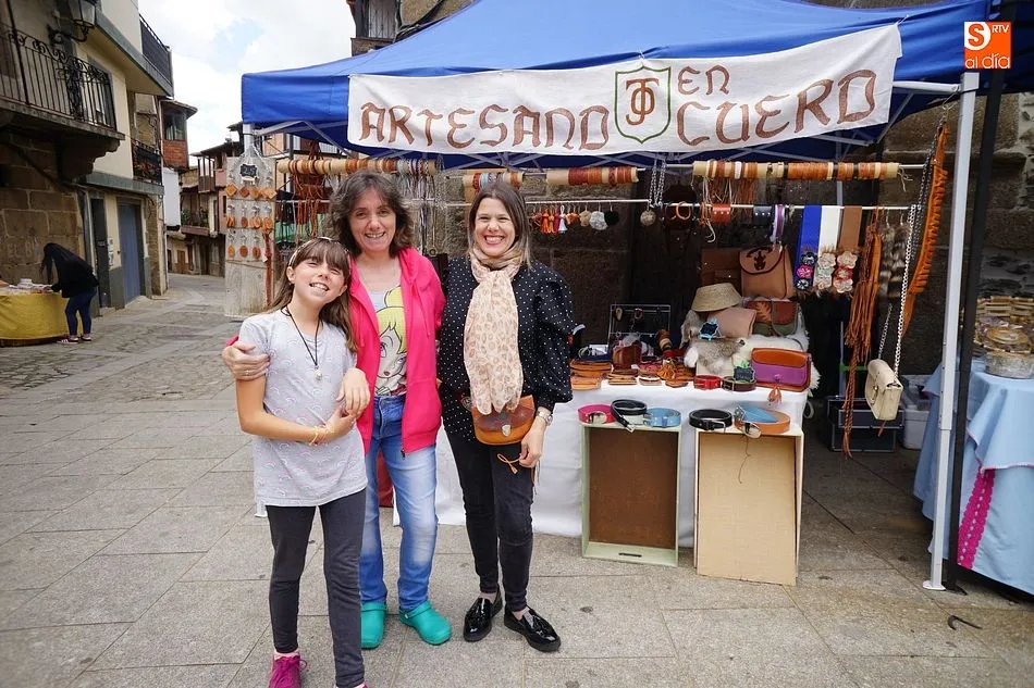 Foto 9 - La gastronom&iacute;a llena de animaci&oacute;n las calles de Sotoserrano