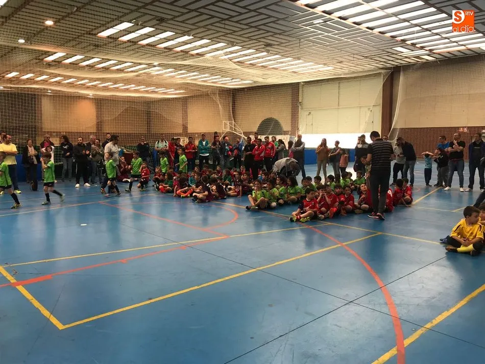 Foto 10 - Arranca en el Soccer Indoor la tercera edici&oacute;n del Torneo Solidario a favor de la Fundaci&oacute;n Aviva