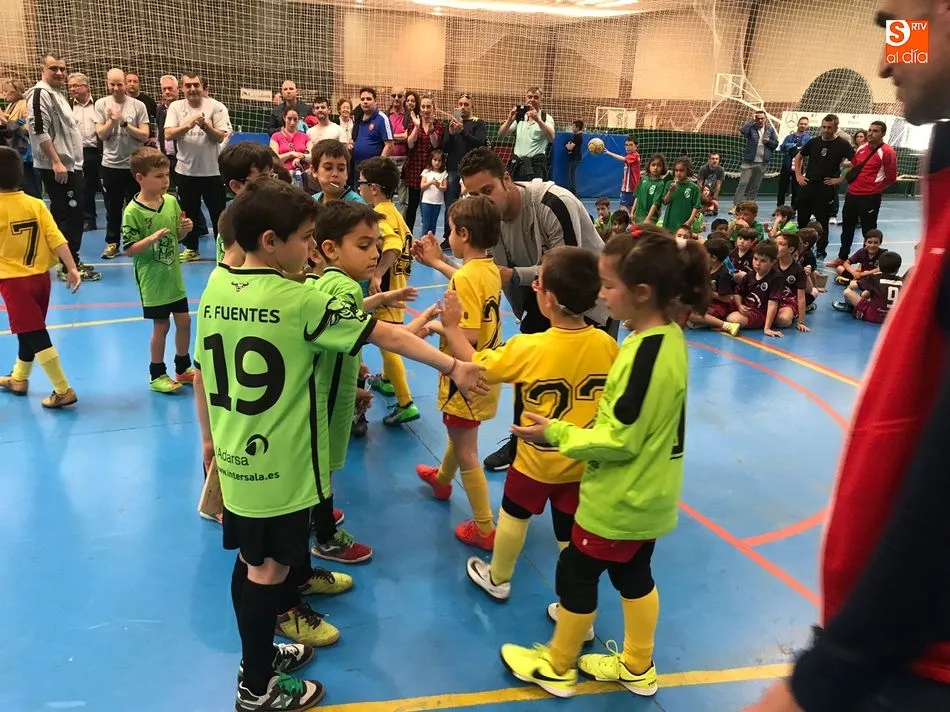 Foto 3 - Arranca en el Soccer Indoor la tercera edici&oacute;n del Torneo Solidario a favor de la Fundaci&oacute;n Aviva