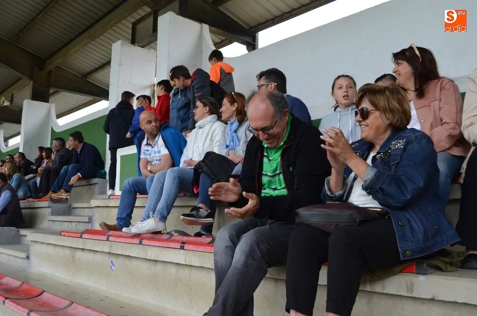 Foto 4 - Jornada de f&uacute;tbol para recordar al jugador del B&eacute;jar Industrial &lsquo;Dani&rsquo;  