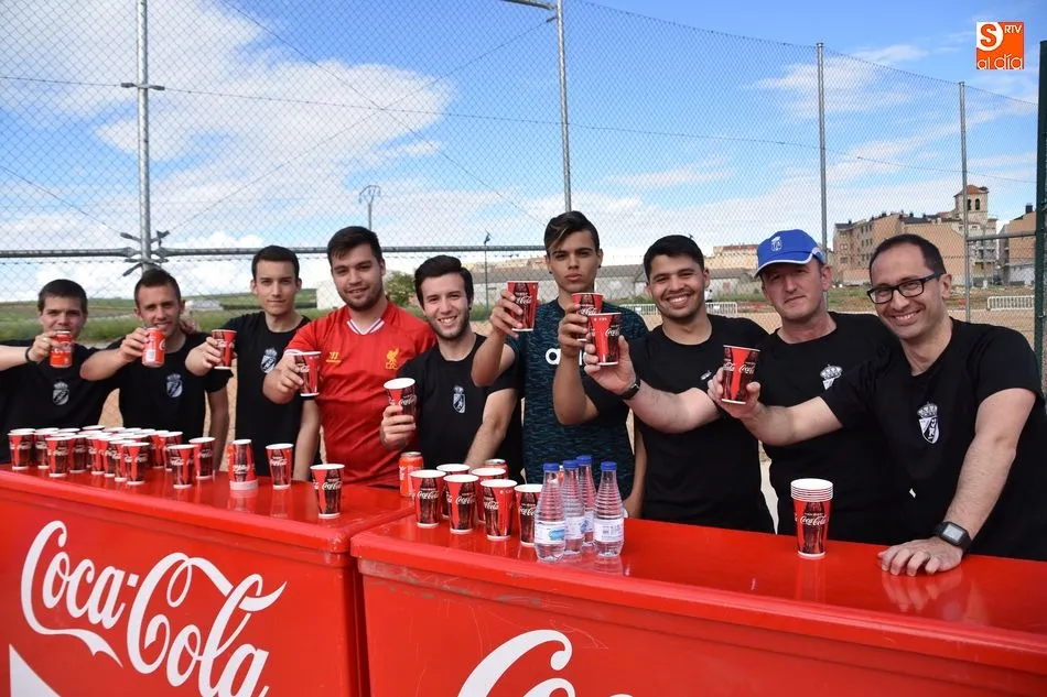 Foto 6 - El CD Villares pone un broche de oro festivo para terminar la temporada