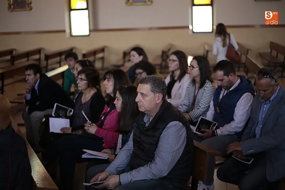 Foto 3 - La iglesia de Jes&uacute;s Obrero acoge a 10 poetas para dar voz a su recital &lsquo;luz y Palabra&rsquo;  