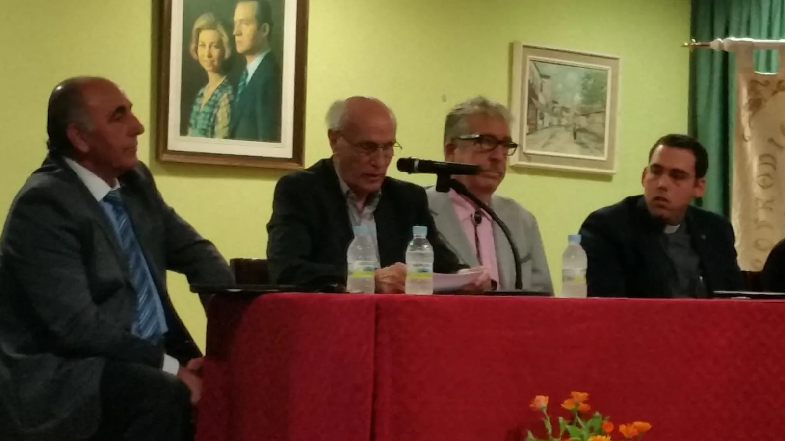Foto 2 - Un acto cultural abre el homenaje de La Fuente al sacerdote Rafael Garc&iacute;a Cuadrado  
