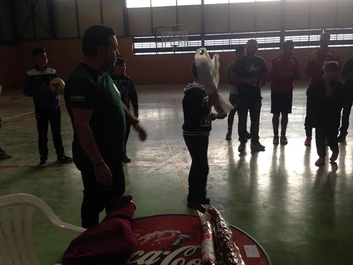 Foto 2 - Una decena de equipos participan en un animado II Torneo de F&uacute;tbol Sala organizado por los...