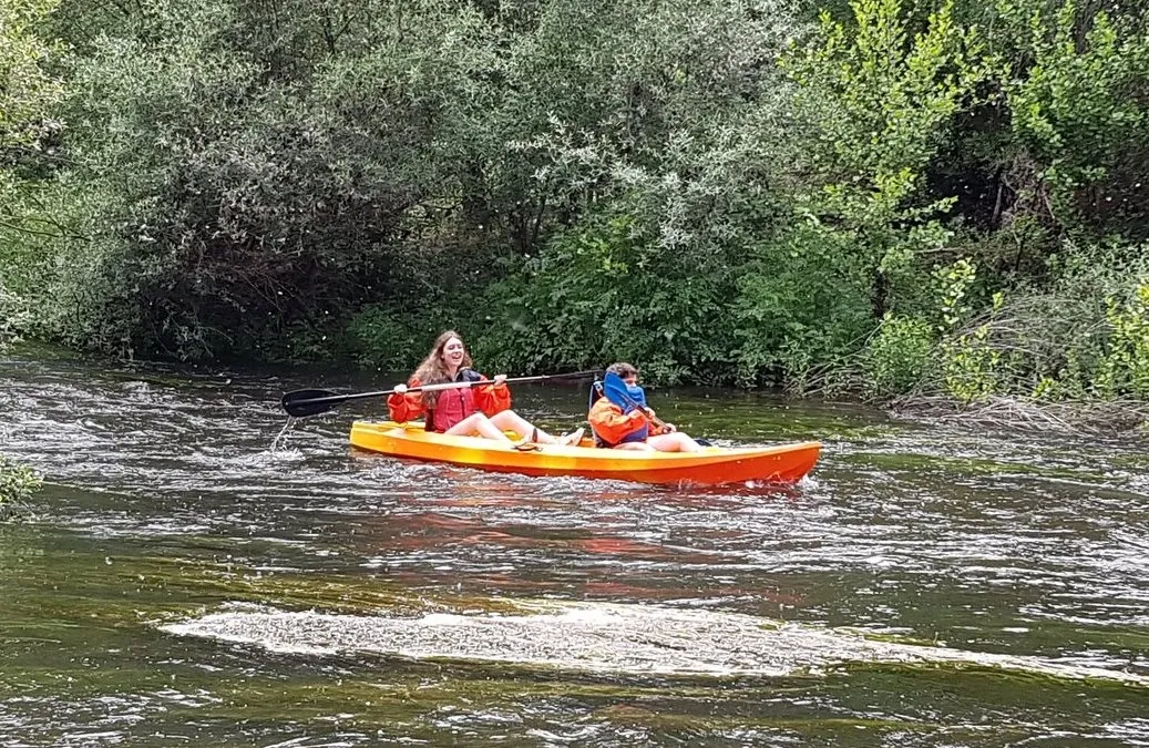 Foto 7 - Un campamento multiaventura re&uacute;ne en Mir&oacute;briga a 25 escolares de toda la provincia  
