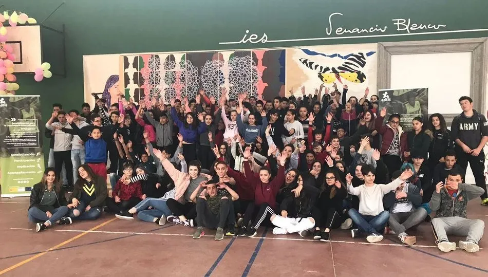 Foto 2 - El IES Venancio Blanco rompe prejuicios para acercar otras culturas a sus estudiantes