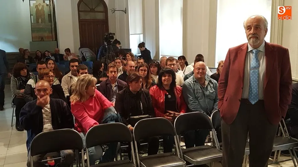 Foto 3 - Diputaci&oacute;n y Junta entregan diplomas a los 32 alumnos de cuatro Talleres de Formaci&oacute;n y Empleo  