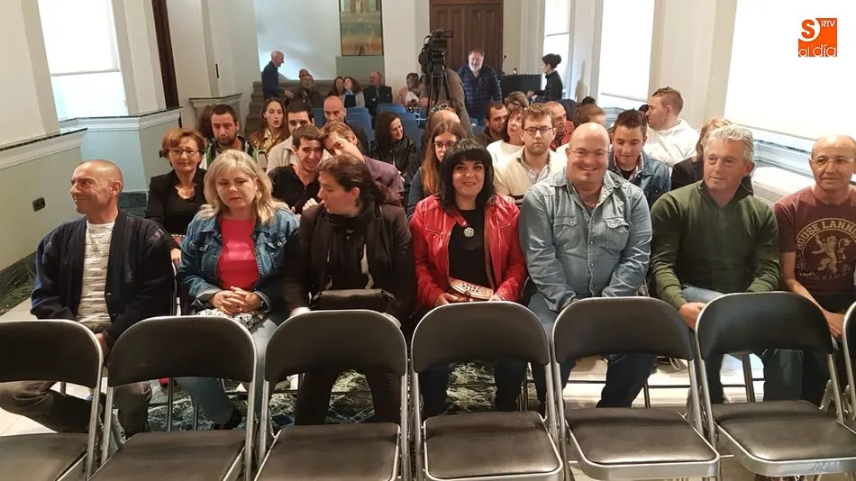 Foto 5 - Diputaci&oacute;n y Junta entregan diplomas a los 32 alumnos de cuatro Talleres de Formaci&oacute;n y Empleo  