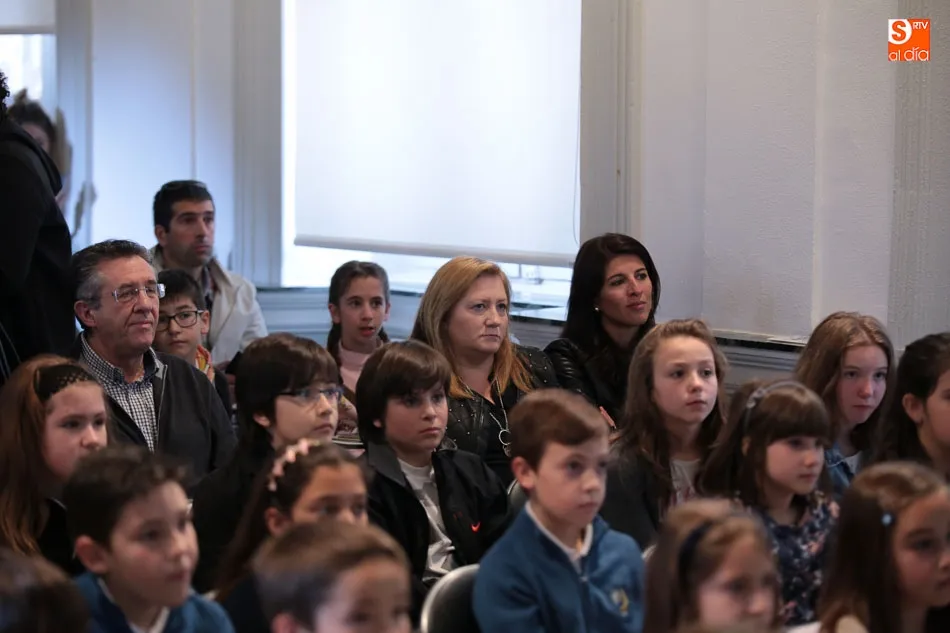 Foto 9 - Escolares de la provincia muestran su creatividad en el XVI Concurso de Dibujo &lsquo;Venancio Blanco&rsquo;