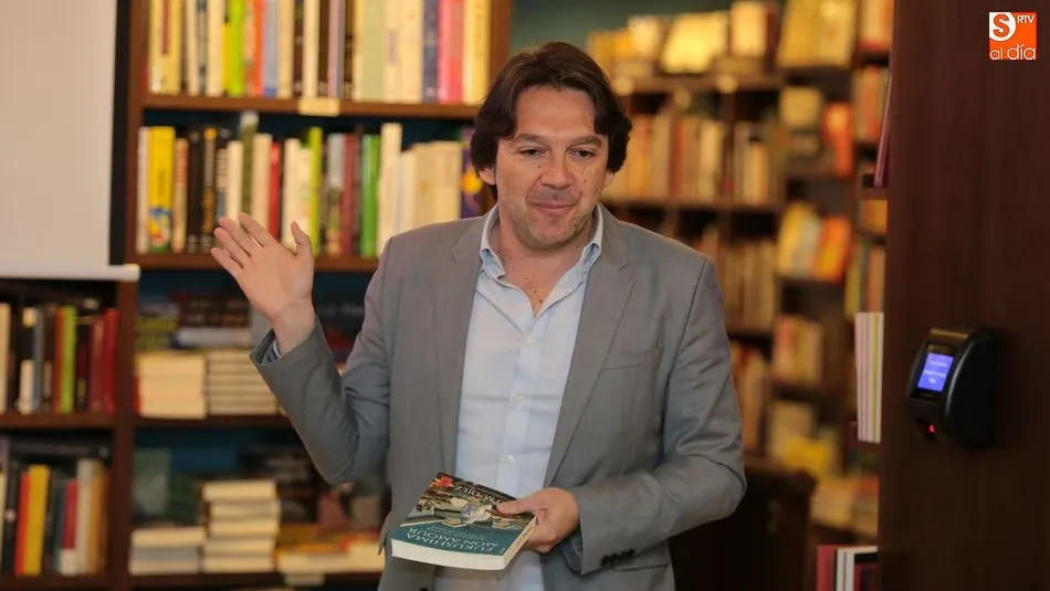 Pablo díez en la presentación de su nuevo libro en Letras Corsarias / Foto: Alberto Martín.