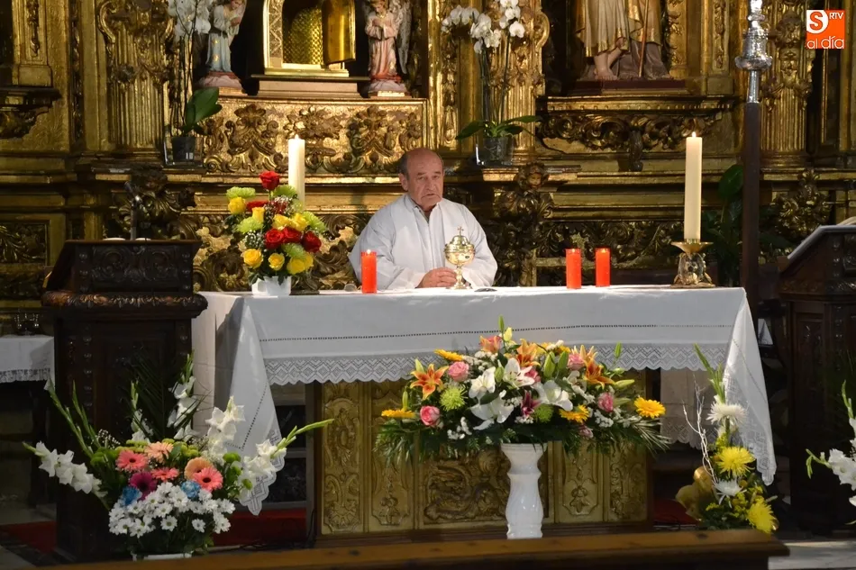 Foto 2 - La Iglesia de San Andr&eacute;s acoge una oraci&oacute;n &lsquo;con y por el Enfermo&rsquo;  