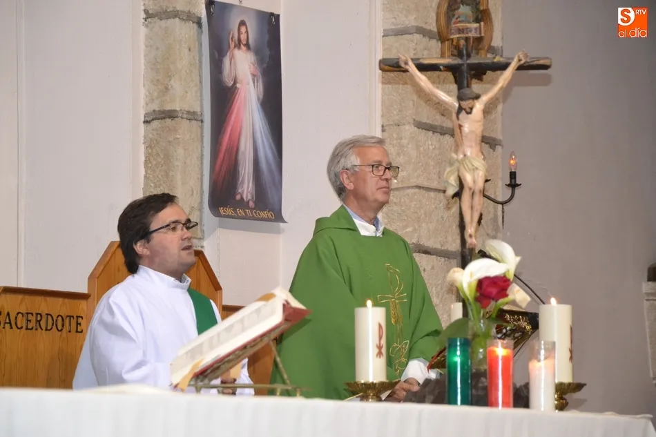 Foto 6 - C&aacute;ritas acerca su Semana de la Caridad a la Parroquia de San Crist&oacute;bal  