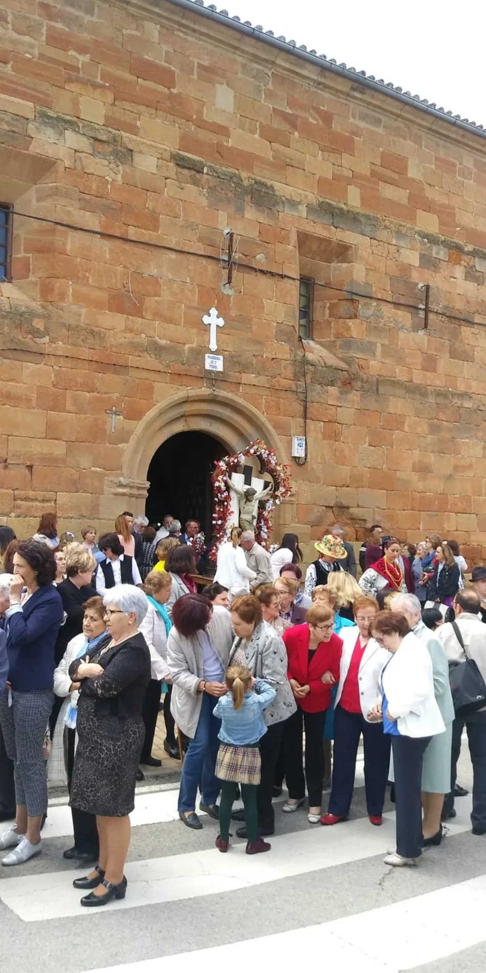Foto 4 - Villoruela honra al Cristo de la Esperanza