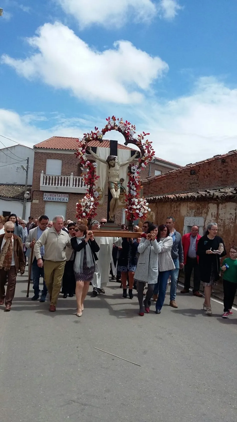 Foto 3 - Villoruela honra al Cristo de la Esperanza