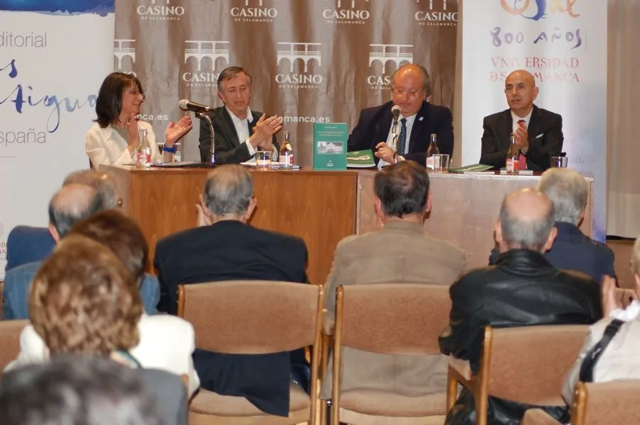 Foto 3 - Carlos Luna Beovide, la luz se hace en la ciudad de Salamanca  