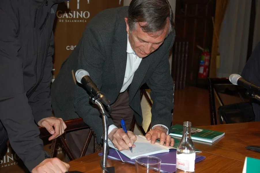 Foto 2 - Carlos Luna Beovide, la luz se hace en la ciudad de Salamanca  