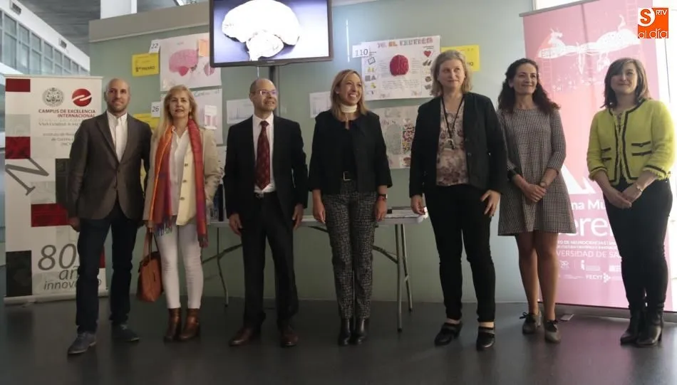 La vicerrectora de Investigación y Transferencia de la USAL, Susana Pérez Santos, el director del Instituto, Manuel Sánchez Malmierca, la investigadora del INCYL Conchi Lillo; y la coorganizadora del certamen, Ana Velasco Criado. Foto de Alejandro López