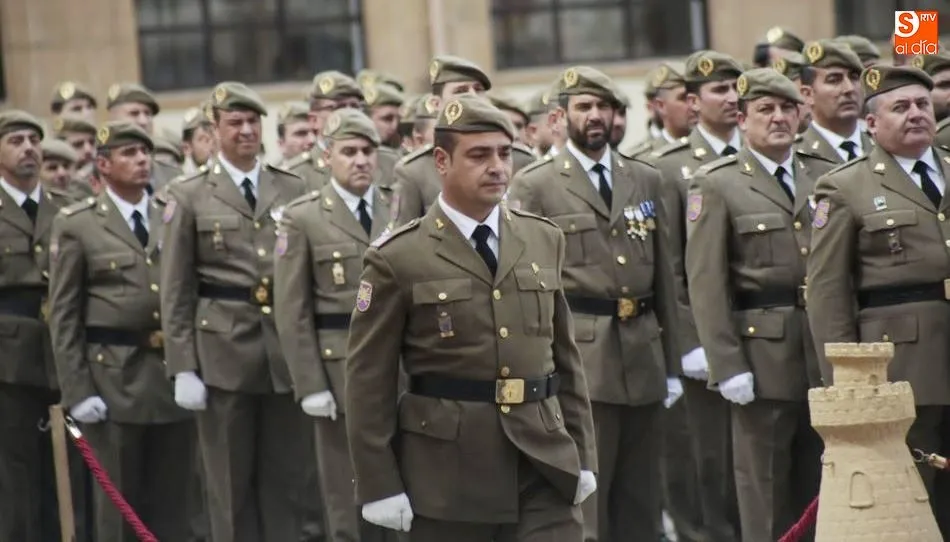 Militares del Regimiento de Ingenieros en estos actos realizados en el cuartel General Arroquia. Fotos de Alejandro López