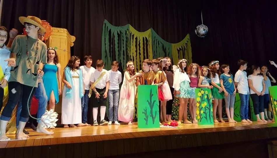 Uno de los ensayos del grupo de teatro ‘The Mechanicals’, del CEIP San Mateo