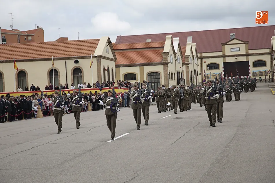 Foto 4 - Parada militar en el cuartel General Arroquia para celebrar la fiesta de San Fernando