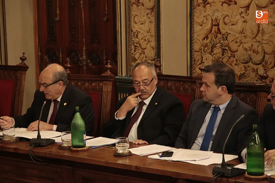 Foto 10 - El pleno aprueba el Plan de Carreteras 2018 que contempla una inversi&oacute;n de 8 millones de euros  