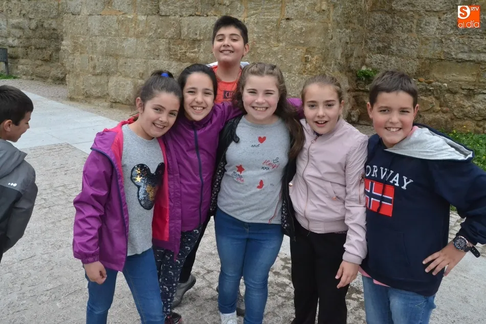 Foto 9 - Alumnos de San Francisco disfrutan de las visitas guiadas de &lsquo;Mir&oacute;briga Kids&rsquo;  