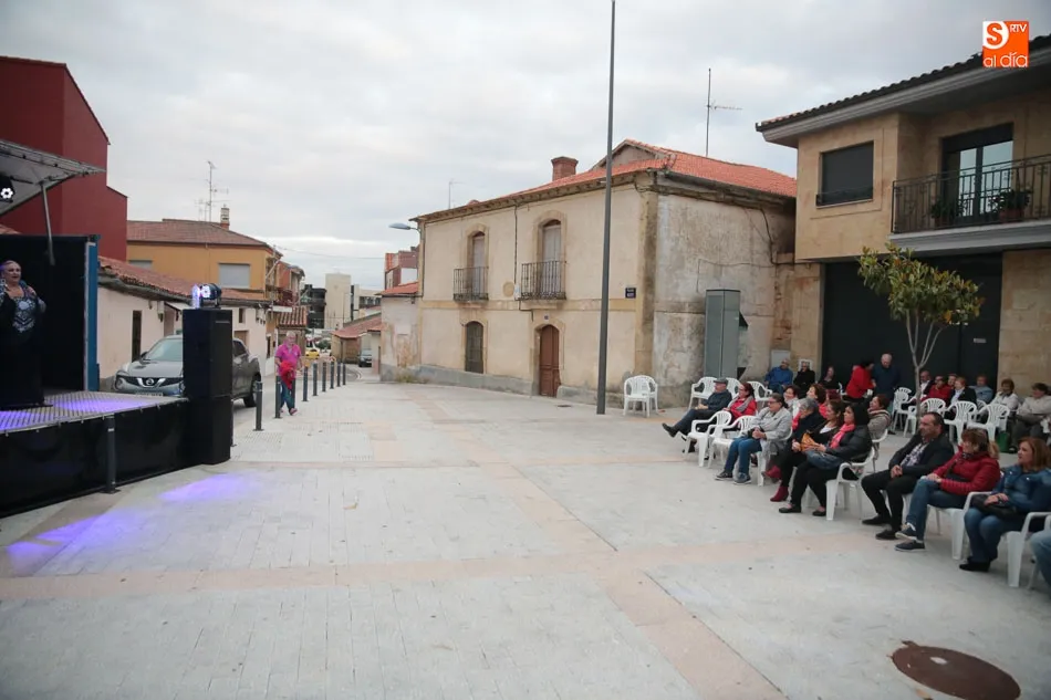 Foto 2 - Un espect&aacute;culo de copla y canci&oacute;n espa&ntilde;ola pone el broche al d&iacute;a dedicado a los mayores  