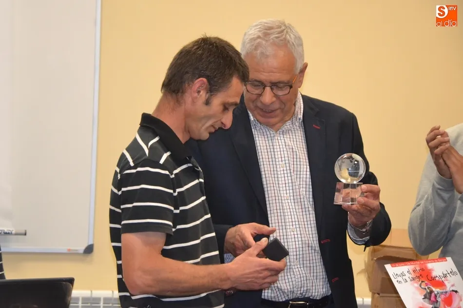 Foto 10 - Un total de 55 mirobrigenses reciben una medalla por su n&uacute;mero de donaciones de sangre  