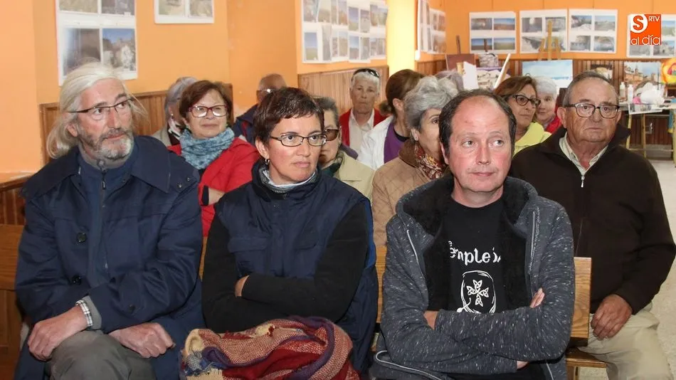 Foto 7 - La historia de la Raya protagoniza una charla divulgativa en Aldea del Obispo  